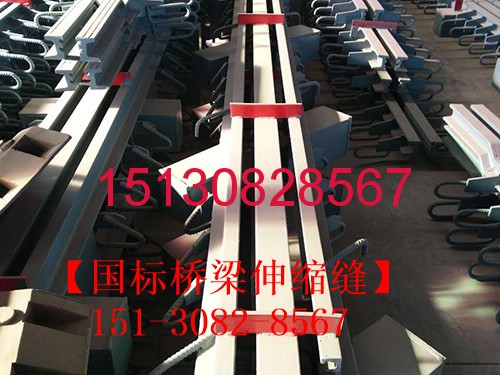 橋梁伸縮縫焊接車間實(shí)拍 各種型號(hào)橋梁伸縮縫庫(kù)存充足151-3082-8567